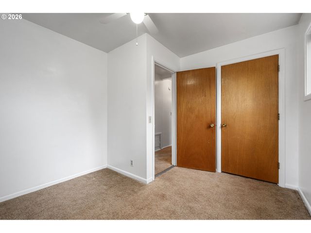 485 S 46TH St, Springfield, OR 97478