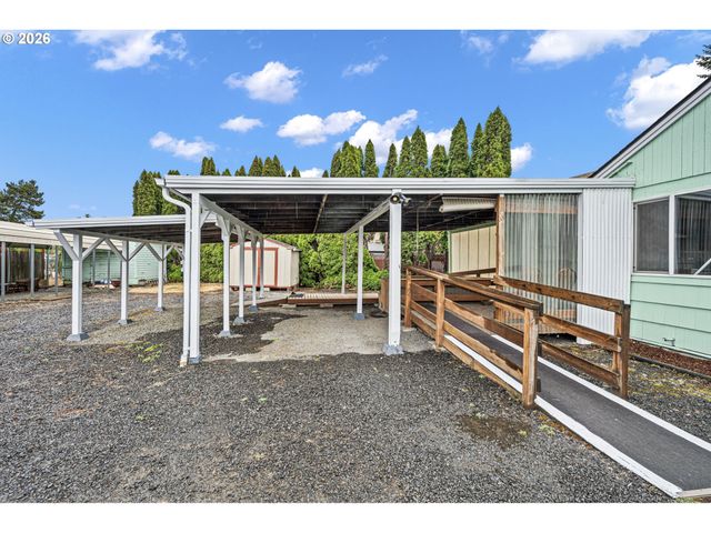 485 S 46TH St, Springfield, OR 97478