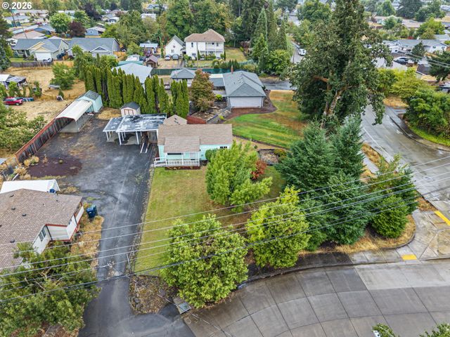 485 S 46TH St, Springfield, OR 97478