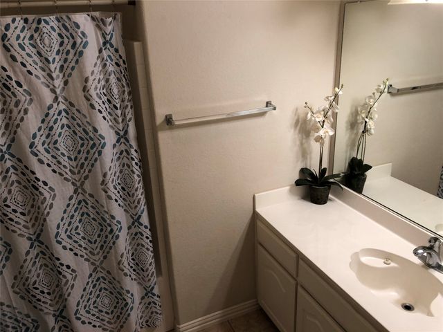 7140 Old Santa Fe Trail, Fort Worth, TX 76131