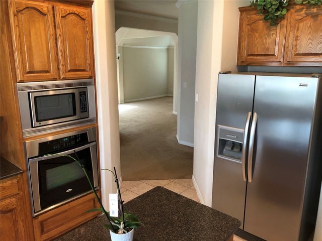 7140 Old Santa Fe Trail, Fort Worth, TX 76131