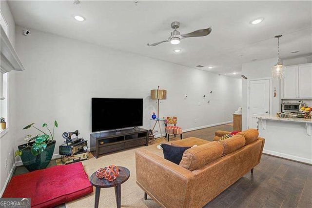 1066 Lawanna Drive, Marietta, GA 30062