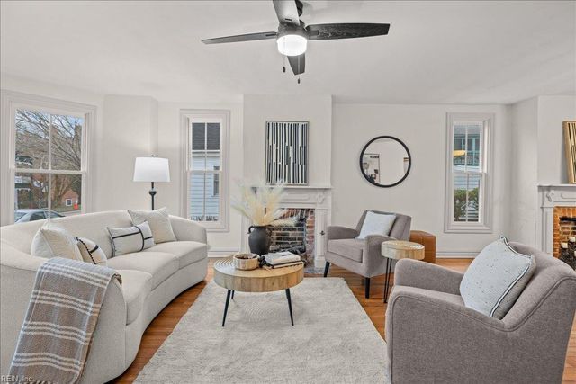 330 Main ST, Smithfield, VA 23430