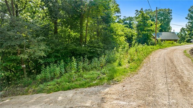 Indian Bluff Road, Garfield, AR 72732