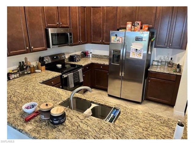 2763 Citrus ST, Naples, FL 34120