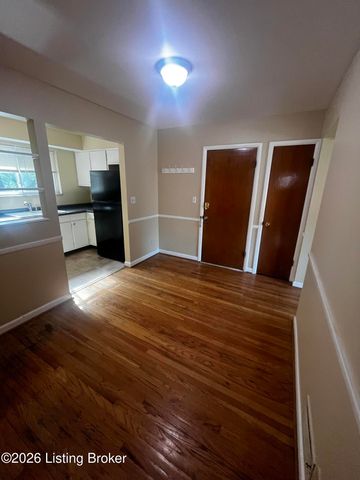 2708 Riedling Dr 3, Louisville, KY 40206