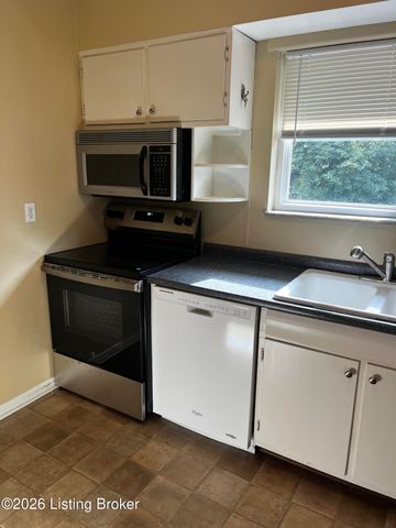 2708 Riedling Dr 3, Louisville, KY 40206