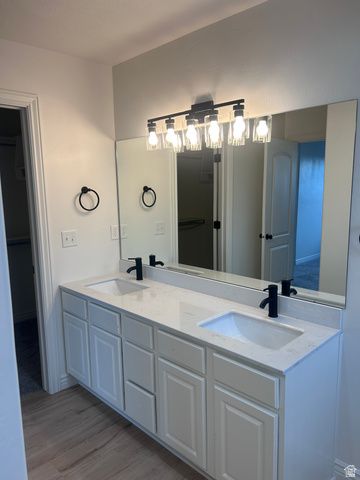 5049 W FORTROSE DR, Herriman, UT 84096