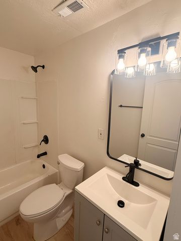5049 W FORTROSE DR, Herriman, UT 84096