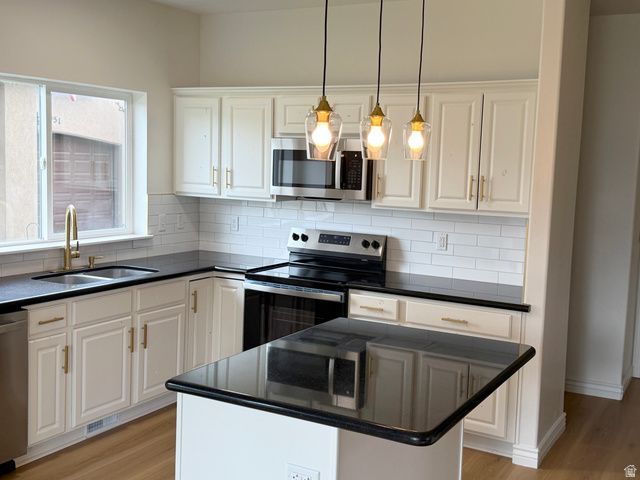 5049 W FORTROSE DR, Herriman, UT 84096