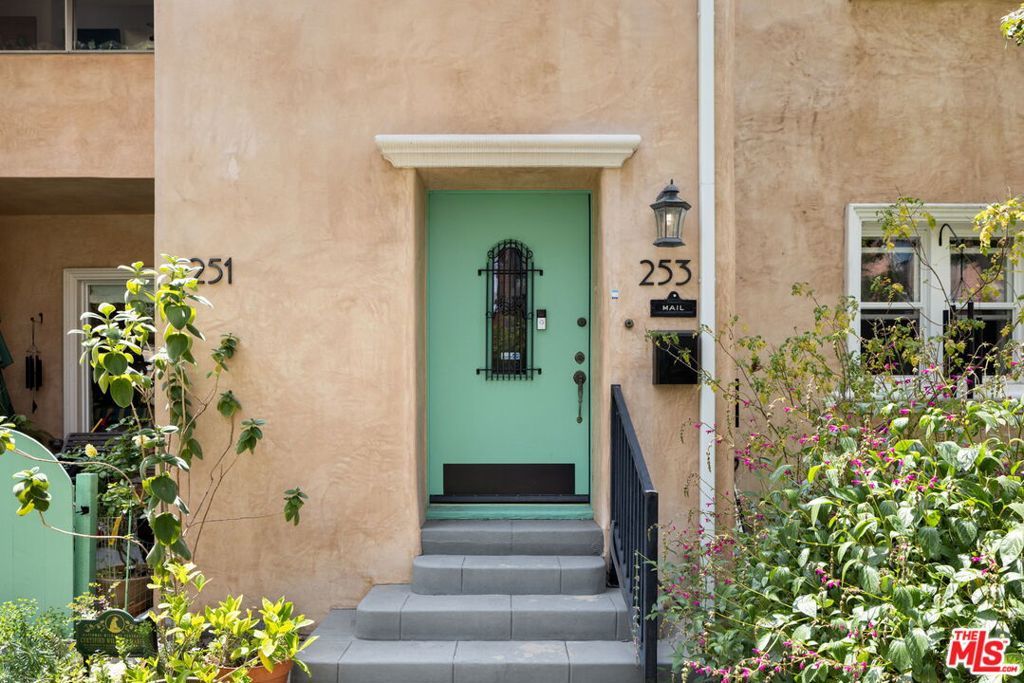 251 N Swall Drive, Beverly Hills, CA 90211 — photo 5