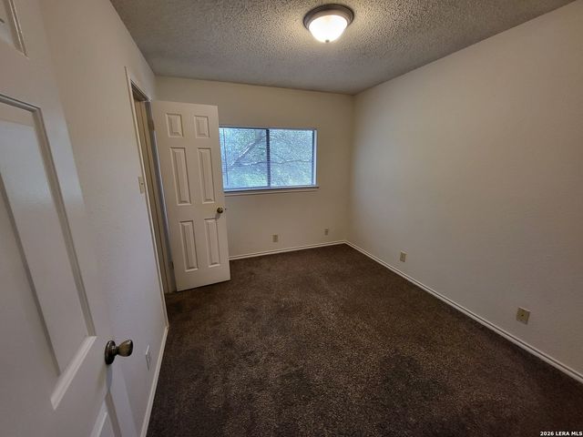 10614 Stonecreek Place, San Antonio, TX 78254