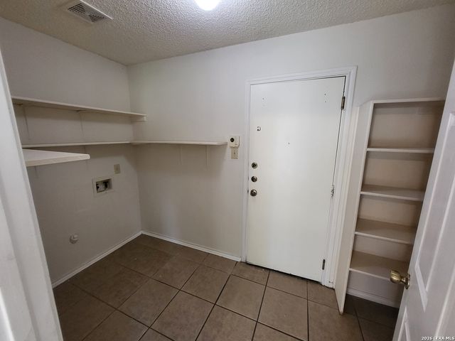 10614 Stonecreek Place, San Antonio, TX 78254