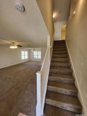 10614 Stonecreek Place, San Antonio, TX 78254