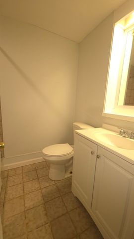 23 Mcdevitt Rd, Randolph, MA 02368