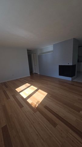 23 Mcdevitt Rd, Randolph, MA 02368