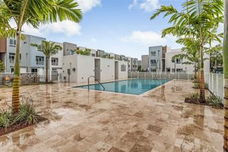 2561 NE 193rd St 1107, Miami, FL 33180