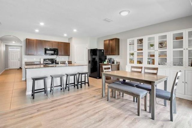 10213 GOLDEN LIGHT COURT, Riverview, FL 33578