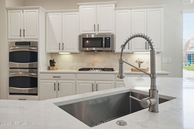 15 STATELY SHOALS Trail, Ponte Vedra, FL 32081