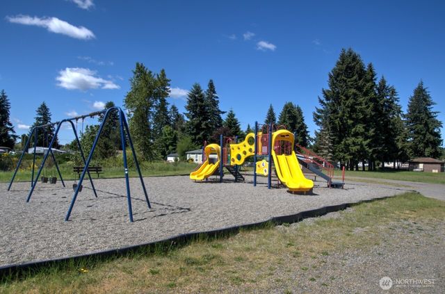 8933 Figberry Court SE, Yelm, WA 98597