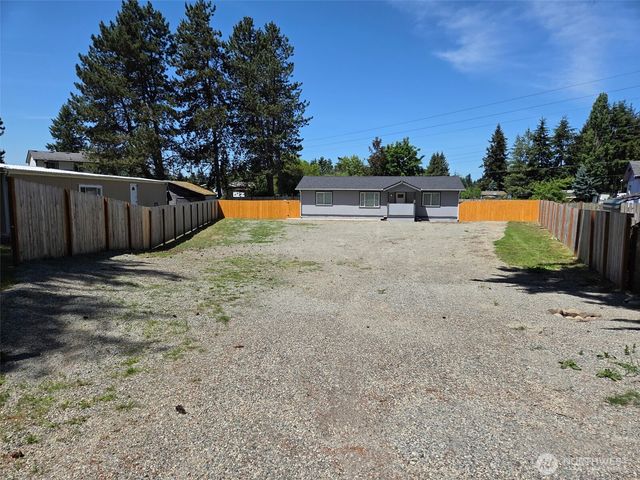 8933 Figberry Court SE, Yelm, WA 98597