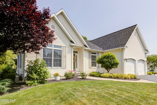 4 Sawyer Place, Cohoes, NY 12047