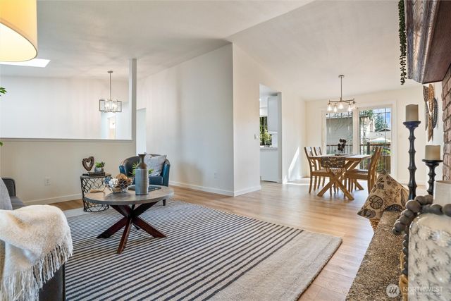 329 Point Fosdick Place NW, Gig Harbor, WA 98335