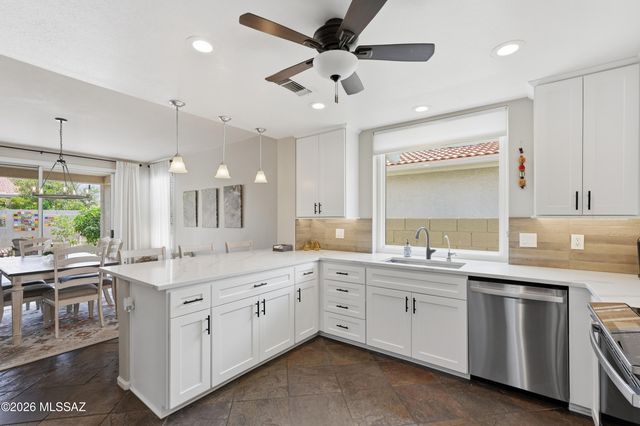 38187 S Silverwood Drive, Tucson, AZ 85739