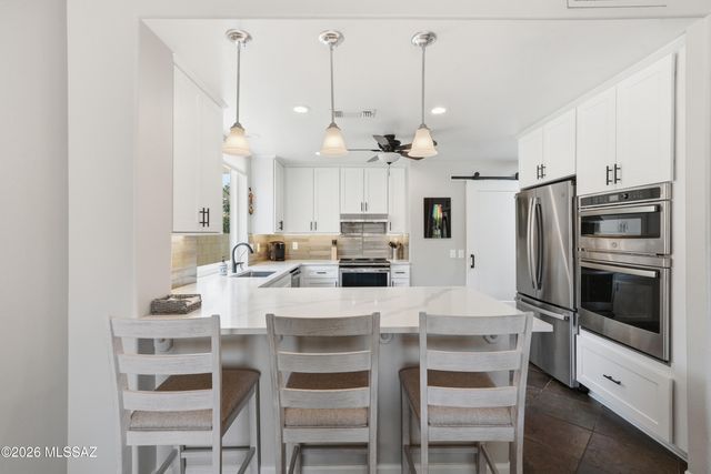 38187 S Silverwood Drive, Tucson, AZ 85739