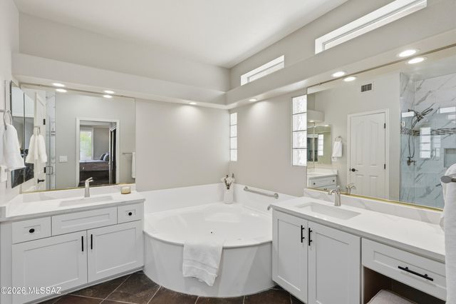 38187 S Silverwood Drive, Tucson, AZ 85739