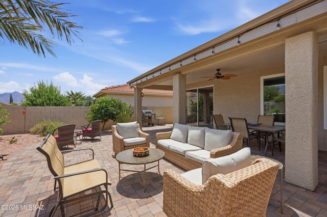 38187 S Silverwood Drive, Tucson, AZ 85739