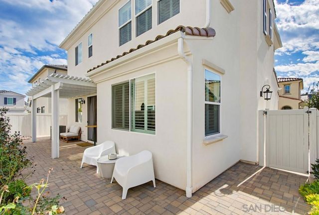 27740 Heritage Lane, Valley Center, CA 92082