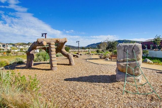 27740 Heritage Lane, Valley Center, CA 92082