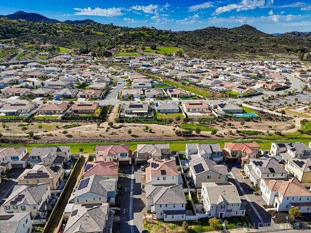 27740 Heritage Lane, Valley Center, CA 92082