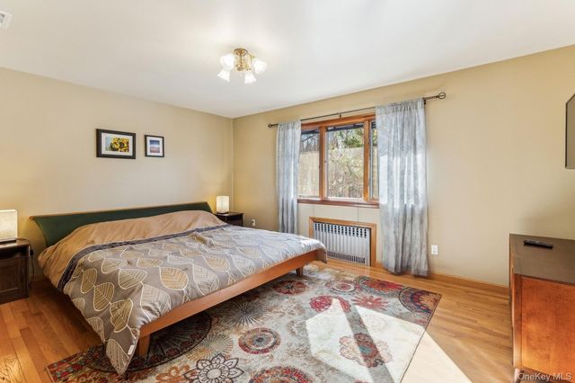 2905 Private Road, East Marion, NY 11939
