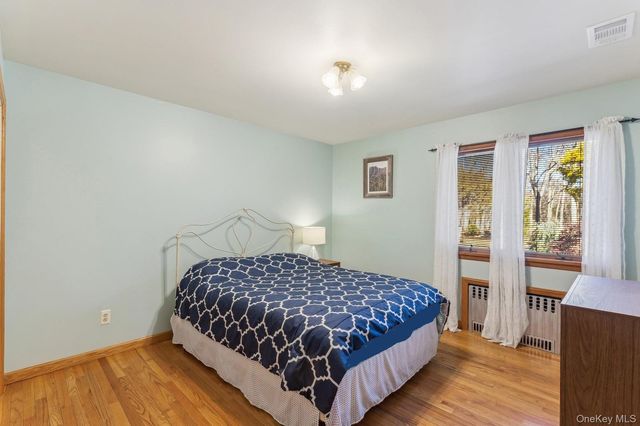 2905 Private Road, East Marion, NY 11939
