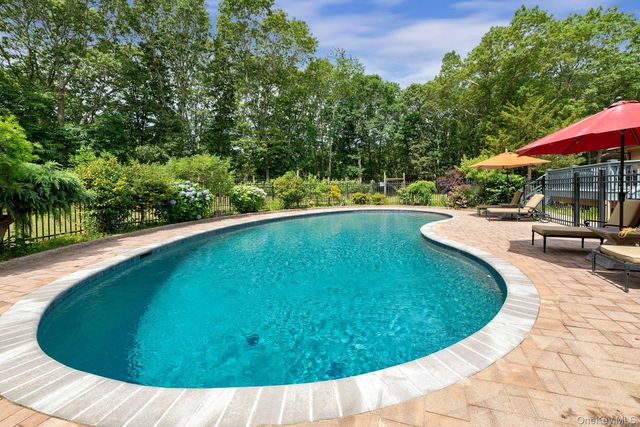2905 Private Road, East Marion, NY 11939