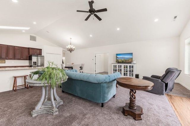 403 N Calvin Ln, Spokane Valley, WA 99216