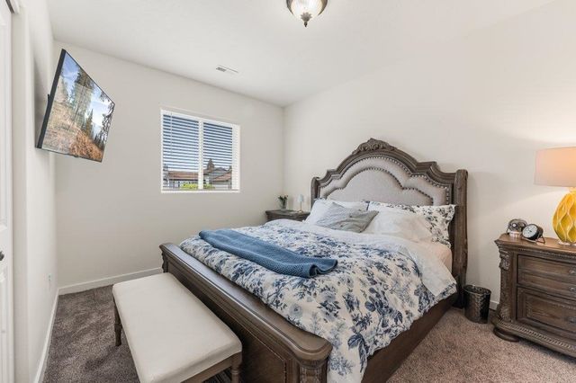 403 N Calvin Ln, Spokane Valley, WA 99216