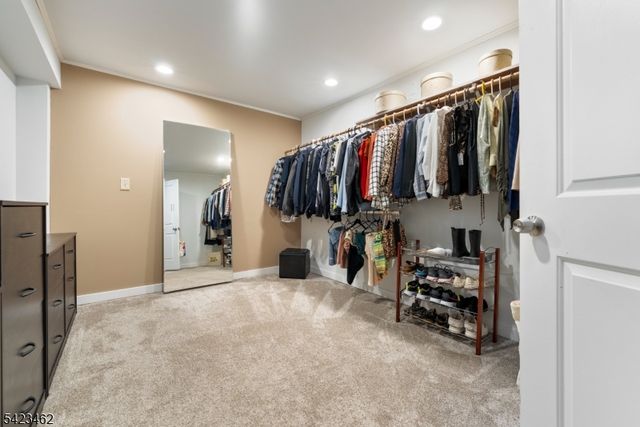 1328 Yurgel Dr, South Plainfield Boro, NJ 07080