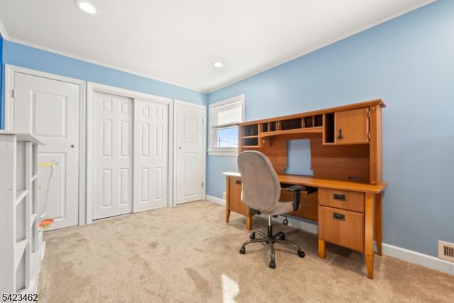 1328 Yurgel Dr, South Plainfield Boro, NJ 07080