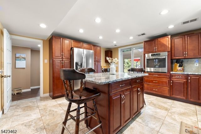 1328 Yurgel Dr, South Plainfield Boro, NJ 07080