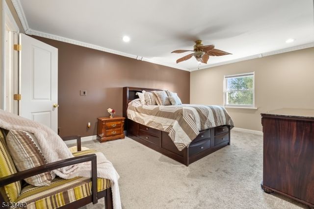 1328 Yurgel Dr, South Plainfield Boro, NJ 07080