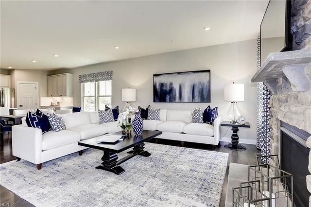 390 Tributary LN, Carrollton, VA 23314