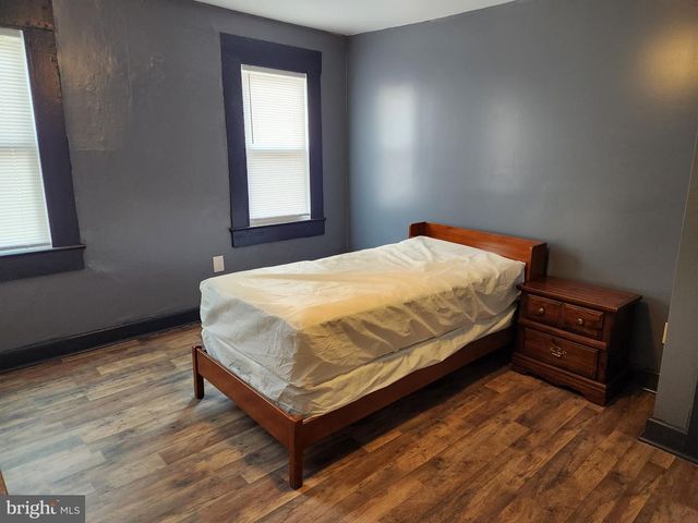 117 W PIEDMONT STREET, Keyser, WV 26726