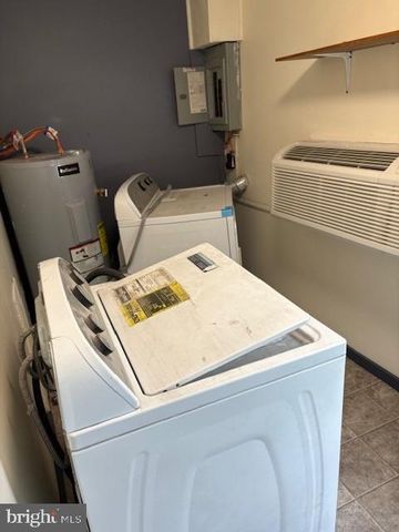 117 W PIEDMONT STREET, Keyser, WV 26726