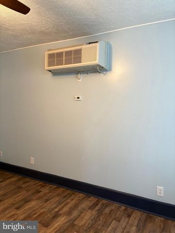 117 W PIEDMONT STREET, Keyser, WV 26726