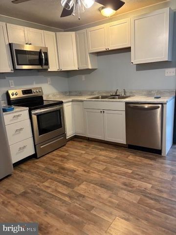 117 W PIEDMONT STREET, Keyser, WV 26726