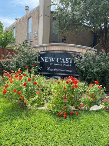 4649 Wild Indigo Street Street 337, Houston, TX 77027