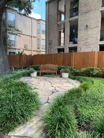 4649 Wild Indigo Street Street 337, Houston, TX 77027